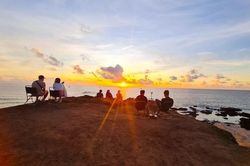 Top 7 điểm ngắm bình minh và hoàng hôn đẹp 'đốn tim' du khách ở Phú Quý