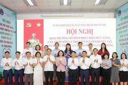 Khai trương Mô hình phục hồi chức năng dựa vào cộng đồng đầu tiên của thành phố: Đưa dịch vụ chuyên sâu về tận y tế cơ sở