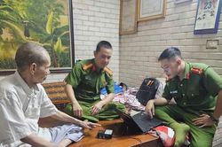 Phường &Ocirc; Chợ Dừa lấy mẫu ADN cho th&acirc;n nh&acirc;n liệt sĩ