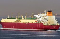 Mỹ nối lại sức ép quân sự với Iran