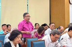 Cử tri phường Đống Đa quan t&acirc;m chế độ đối với đội ngũ đảm tr&aacute;ch c&ocirc;ng việc ở tổ d&acirc;n phố