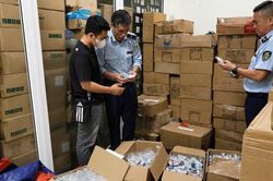 Siết chặt cuộc chiến chống hàng giả trên không gian mạng