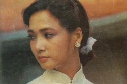 Mỹ nhân Hà thành trẻ nhất được phong NSND, hơn 30 năm hôn nhân chưa mặc váy cưới, hiện sống trong căn nhà thế nào?