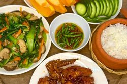 7 mâm cơm gia đình nấu nhanh gọn, để cả nhà kịp giờ ăn