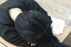 Mẹ thưởng nóng 38 triệu vì thi đại học điểm cao, 3 ngày sau nam sinh lộ bí mật khiến gia đình sụp đổ