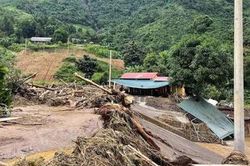Mưa dông mạnh gây thiệt hại nặng ở Lào Cai và Lai Châu