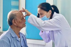 Việc khám sức khỏe định kỳ, khám sàng lọc miễn phí tại Quảng Trị được tổ chức ra sao?