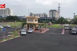 Học viên thi lái xe phải vượt qua 12 bài sát hạch trên đường thực tế