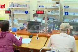 H&agrave; Nội chi trả lương hưu, trợ cấp BHXH tại nh&agrave; cho người từ 80 tuổi c&oacute; nhu cầu
