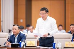 Cải thiện mức độ hấp dẫn môi trường đầu tư trong lĩnh vực dầu khí để 'mở đường cho sự phát triển'