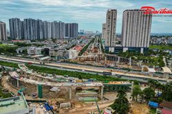 Nhiều đoạn đại lộ Thăng Long rào chắn thi công nút giao Vành đai 3,5