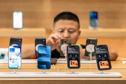 Apple gây tranh cãi khi dùng chip nhớ Trung Quốc