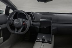 Chiều lòng khách hàng, Audi giảm màn hình, tăng nút bấm