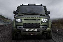 Defender OCTA 2027 gây thất vọng khi bị 'cắt' công suất gần 100 mã lực
