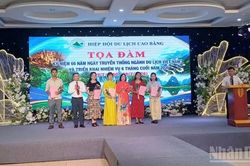 Phát triển du lịch Cao Bằng chuyên nghiệp và bền vững