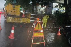 H&agrave; Nội c&oacute; mưa tr&ecirc;n diện rộng, xuất hiện một số điểm &uacute;ng ngập