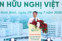 Thủ tướng Ch&iacute;nh phủ L&ecirc; Minh Hưng: Tạo điều kiện thuận lợi để người d&acirc;n tiếp cận c&aacute;c dịch vụ kỹ thuật cao