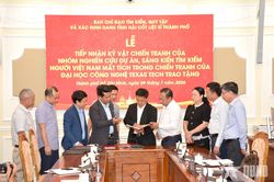 TP Hồ Chí Minh tiếp nhận nhiều tư liệu quý từ Hoa Kỳ phục vụ xác minh nơi an nghỉ của liệt sĩ