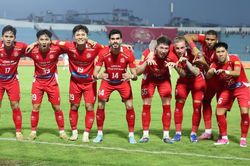 CLB Công an TPHCM chia tay 10 cầu thủ