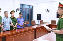 Chiều nay 9-7: Tỉnh Tuyên Quang họp báo về vụ điểm 10 môn Toán bất thường