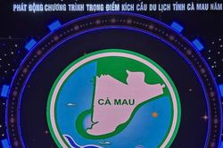 Lãnh đạo tỉnh Cà Mau giải thích lý do chọn logo mới