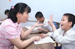Chế độ giáo viên dạy học sinh khuyết tật học hòa nhập