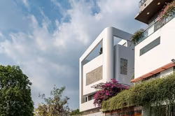 Vẻ đẹp hiện đại kết hợp với phong cách Wabi Sabi trong căn biệt thự