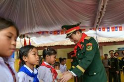 Hoạt động Giao lưu hữu nghị Quốc phòng biên giới Việt Nam - Lào lần thứ III