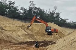 Cuộc đua bất thường trong đấu gi&aacute; mỏ kho&aacute;ng sản ở Quảng Trị