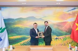 L&atilde;nh đạo Petrovietnam v&agrave; WEF trao đổi về xu hướng ph&aacute;t triển năng lượng trong bối cảnh mới