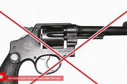 Cảnh b&aacute;o t&igrave;nh trạng mua b&aacute;n, t&agrave;ng trữ tr&aacute;i ph&eacute;p vũ kh&iacute; qu&acirc;n dụng