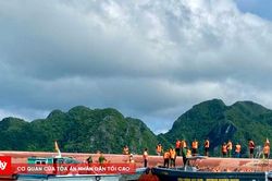 T&igrave;m thấy thi thể một nạn nh&acirc;n trong vụ lật t&agrave;u tr&ecirc;n v&ugrave;ng biển V&acirc;n Đồn