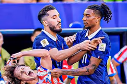 FIFA báo tin buồn cho tuyển Pháp