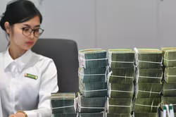 Lãi suất ngân hàng hôm nay 9/7/2026: 4 nhà băng niêm yết kỳ hạn 6 tháng từ 7%/năm