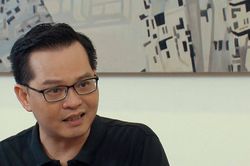 NSND Trung Hiếu khoe tài lẻ, MC Mai Ngọc yên bình trong biệt thự nhà chồng ở Bắc Ninh