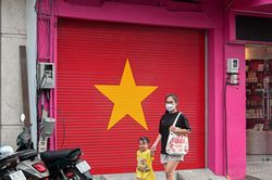 H&agrave; Nội chọn x&atilde; Ph&uacute;c Thịnh, Thư L&acirc;m th&iacute; điểm 'x&atilde;, phường x&atilde; hội chủ nghĩa'