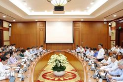 Thường trực Ban B&iacute; thư chủ tr&igrave; họp sơ kết chuyển đổi số trong c&aacute;c cơ quan Đảng