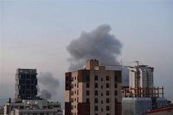 Mỹ tấn công Iran sau đe dọa của Tổng thống Trump, nhằm vào tỉnh đặt nhà máy điện hạt nhân
