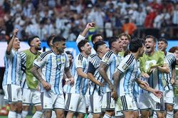 Argentina kh&oacute; v&ocirc; địch World Cup 2026 nếu vẫn thủng lưới qu&aacute; dễ v&agrave; tr&ocirc;ng chờ m&atilde;i v&agrave;o Messi