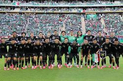 World Cup 2026: Người được chọn để hóa giải 'lời nguyền' cho bóng đá Mexico