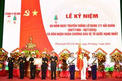 Lữ đo&agrave;n 171 đ&oacute;n nhận Hu&acirc;n chương Bảo vệ Tổ quốc hạng Nhất lần thứ hai