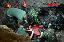 Ph&aacute;t hiện th&ecirc;m 5 bộ h&agrave;i cốt liệt sĩ tại C&ocirc;ng vi&ecirc;n L&ecirc; Thị Ri&ecirc;ng