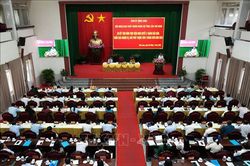 Tháo gỡ điểm nghẽn, tạo động lực tăng trưởng những tháng cuối năm