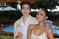 Xoài Non nói lời ngọt ngào với Gil Lê nhân dịp đặc biệt