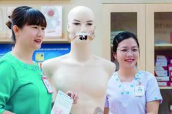 Nữ điều dưỡng hơn 15 năm đồng hành cùng bệnh nhân