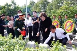 Đồng Tháp: Tổ chức truy điệu, an táng 68 hài cốt liệt sĩ