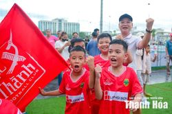 Vỡ òa cảm xúc trong ngày đăng quang Giải Bóng đá Nhi đồng Báo và Phát thanh, truyền hình Thanh Hóa lần thứ V