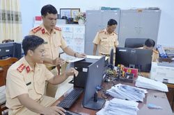 Quy định mới về c&ocirc;ng t&aacute;c s&aacute;t hạch, cấp giấy ph&eacute;p l&aacute;i xe