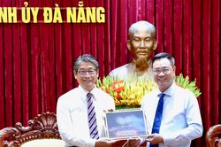 Bí thư Thành ủy Lê Ngọc Quang tiếp Đại sứ Nhật Bản tại Việt Nam