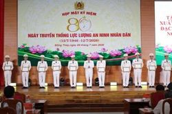 Đồng Tháp: Họp mặt kỷ niệm 80 năm Ngày truyền thống Lực lượng An ninh nhân dân